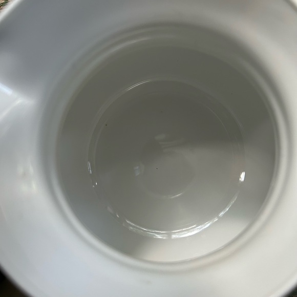 Corningware White Floral Teapot with Black Handle and Silver Lid - Picture 6 of 14